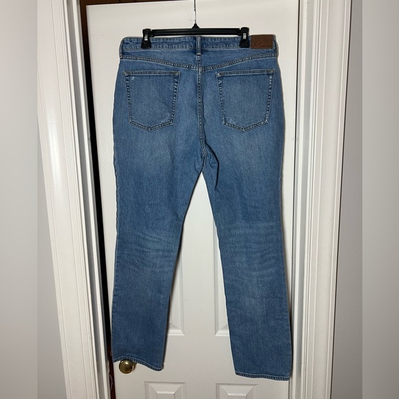 Johnny Was Boyfriend High Rise Distressed Straight Leg Jeans Size 30 Bohemian - Picture 3 of 5